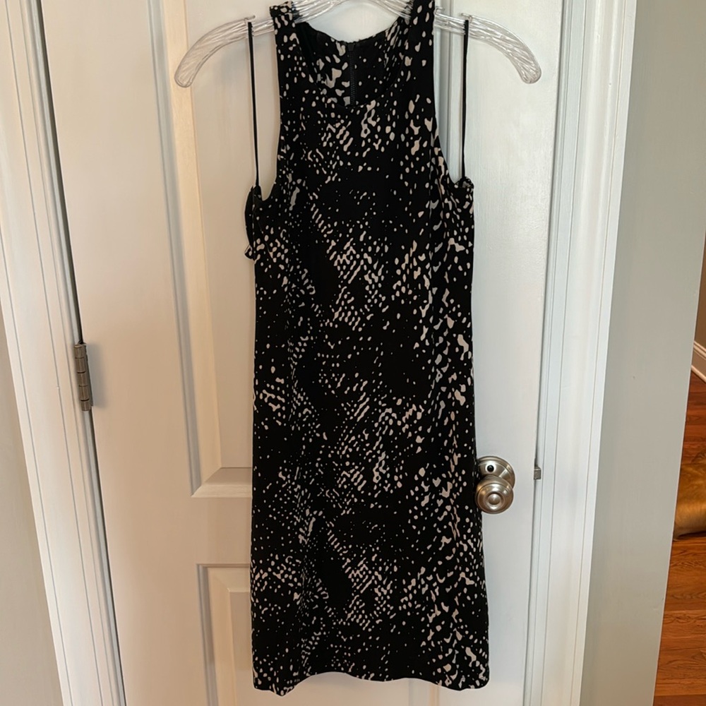 Tart size M black snakeprint dress back cutout details